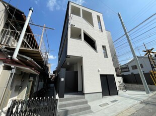 ｓｔ．Ｒｅｓｉｄｅｎｃｅ深草の物件外観写真